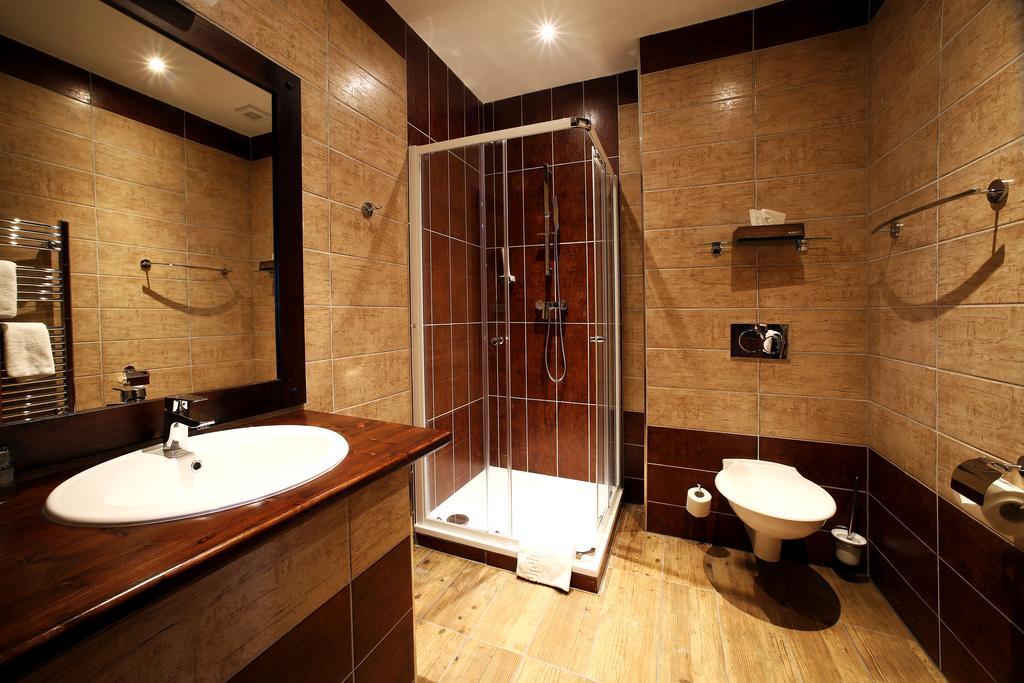 Apartments & Suites Zluta Hruska Plzen Bagian luar foto